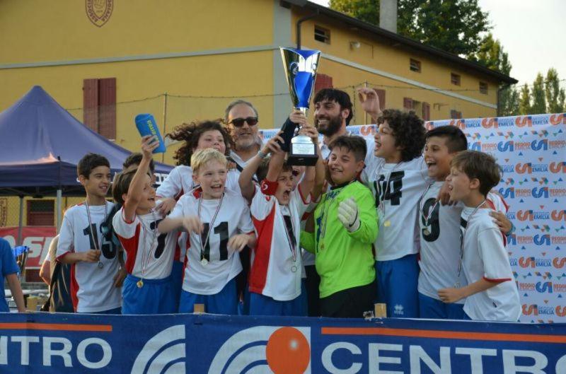 Hotel Asd -Sport E Giovani Borgofranco d'Ivrea Zewnętrze zdjęcie